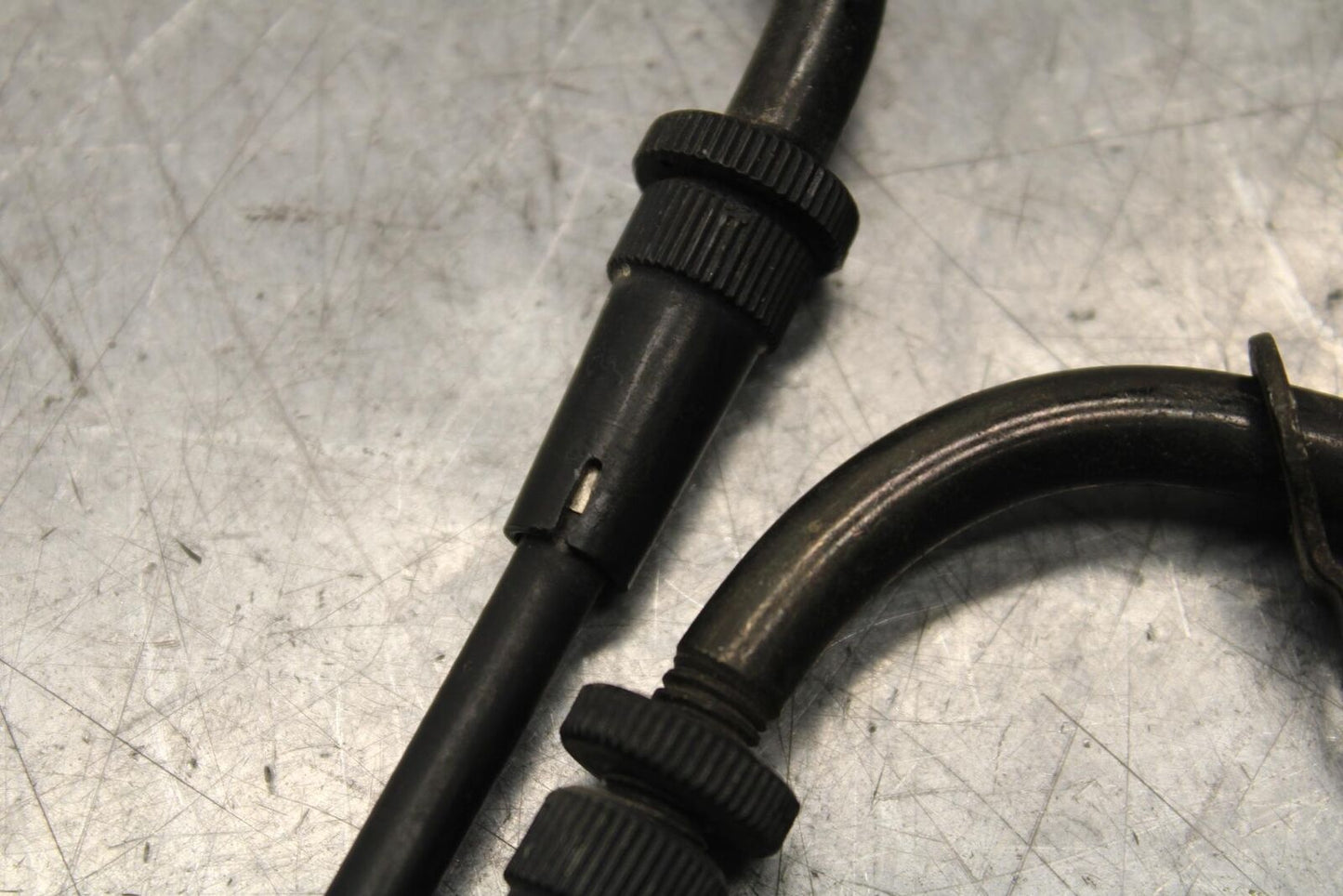 01 SUZUKI GSXR1000 THROTTLE CABLES LINES BB100 #B