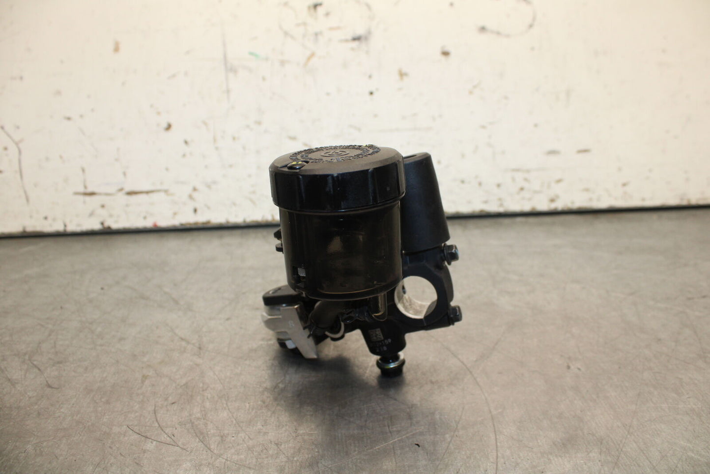 21-24 APRILIA TUONO 660 FACTORY FRONT BRAKE MASTER CYLINDER w/ LEVER BB733