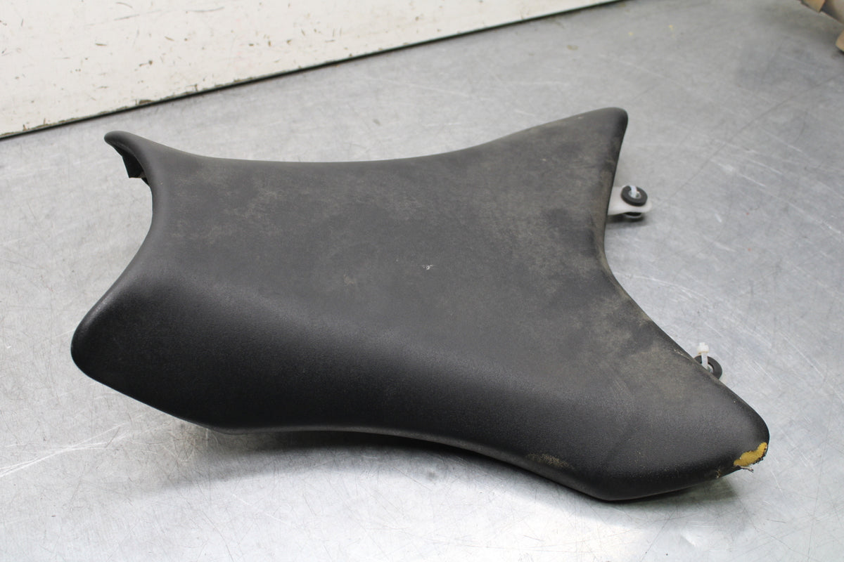 16 KAWASAKI NINJA ZX10R FRONT DRIVERS SEAT PAD SADDLE PILLION 53066-0521-MA BB6