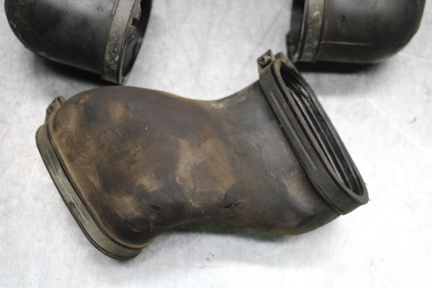 99-00 YAMAHA V STAR 1100 AIRBOX AIR INTAKE FILTER BOX BB711