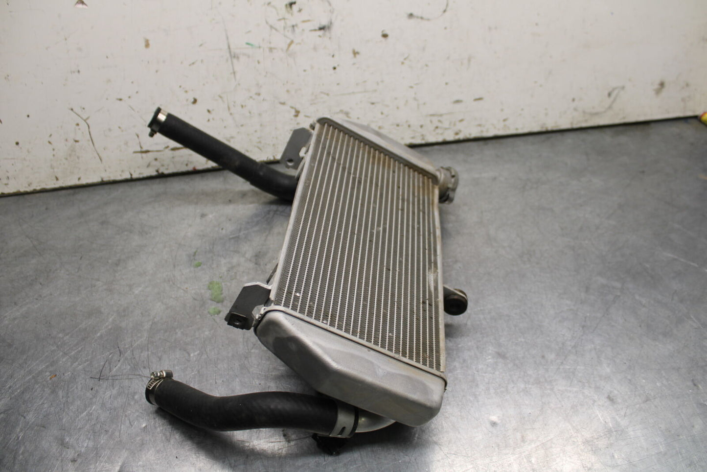 19-24 YAMAHA R3 ENGINE RADIATOR MOTOR COOLER COOLING RADIATER/ W FAN BB736