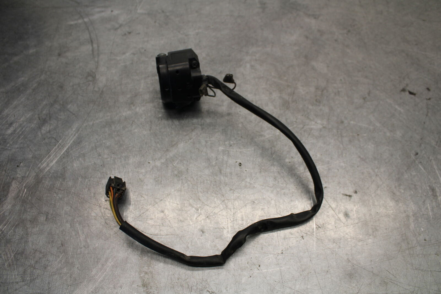 04-05 SUZUKI GSXR600 RIGHT CLIP ON HANDLE KILL OFF START SWITCH SWITCHES BB658