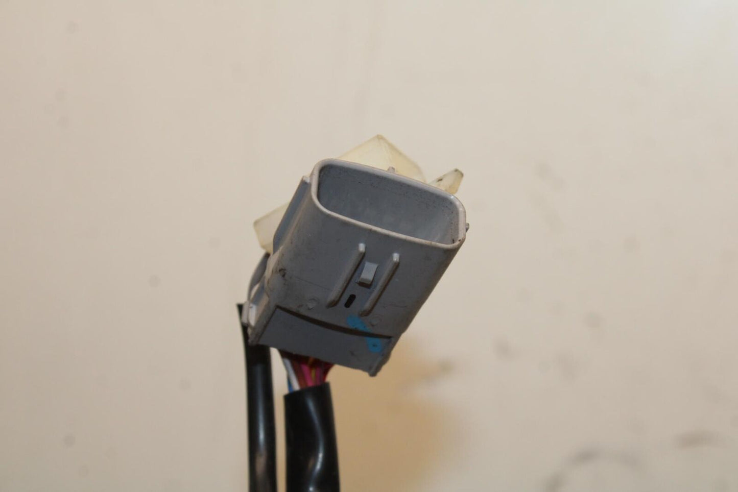 20-23 APRILIA RS660 LEFT CLIP ON HANDLE HORN SIGNALS SWITCH BB643