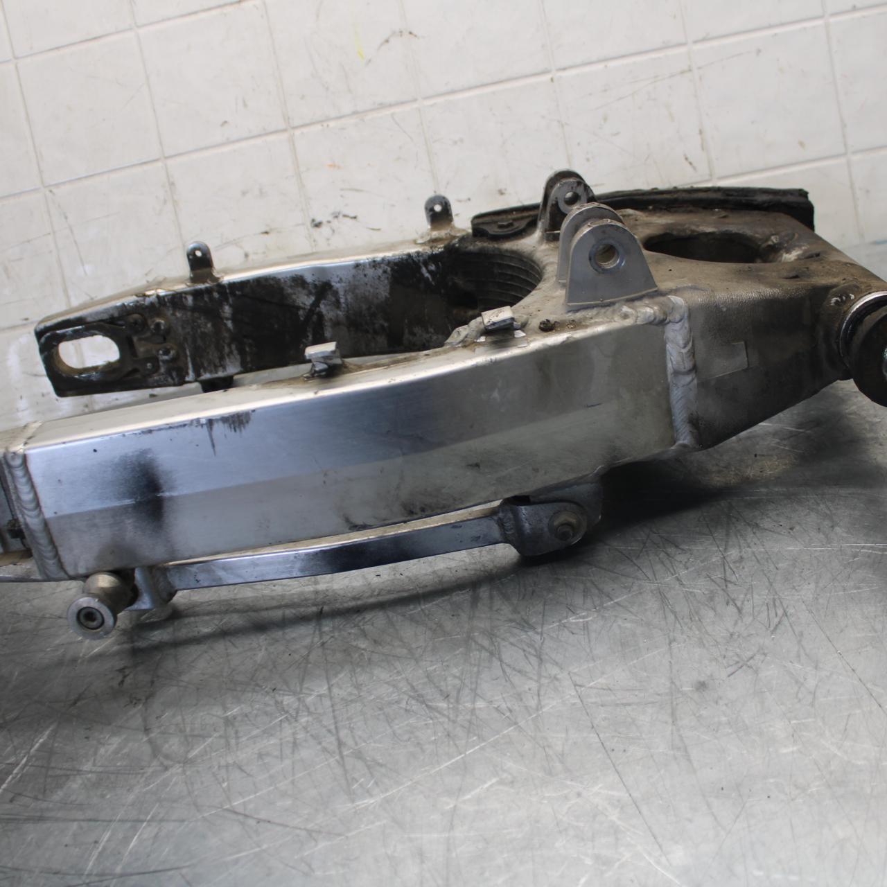 1998 Suzuki TL1000S REAR SWINGARM BACK SUSPENSION SWING ARM BB508