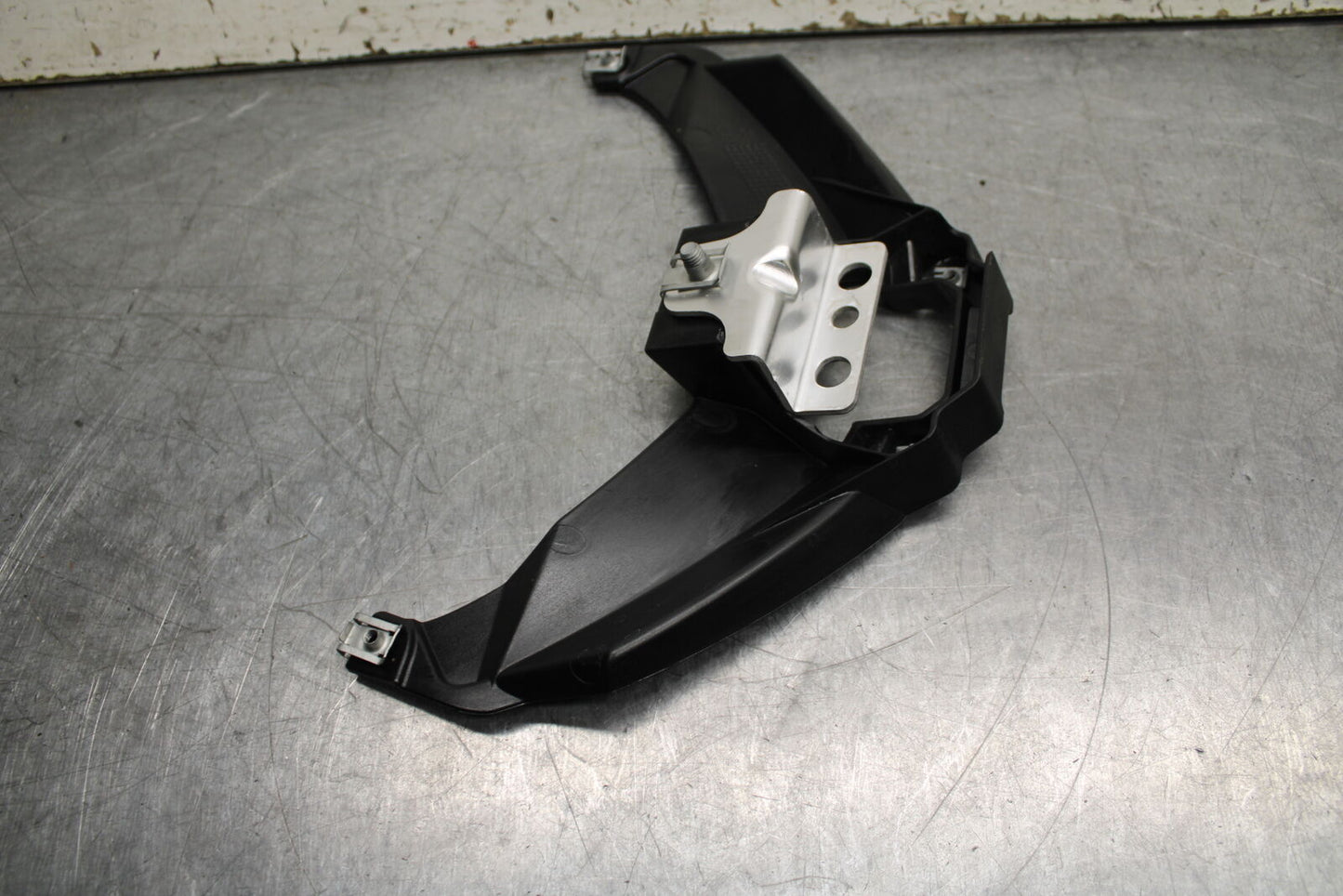 21-24 APRILIA TUONO 660 FACTORY CENTER REAR BACK TAIL FAIRING COWL BB733