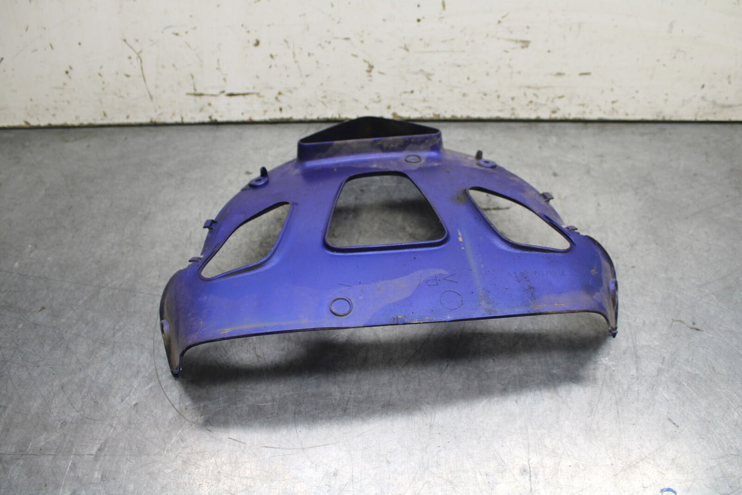 96-07 YAMAHA YZF600R FRONT LOWER INNER EXHAUST V FAIRING COWL GUARD BB746