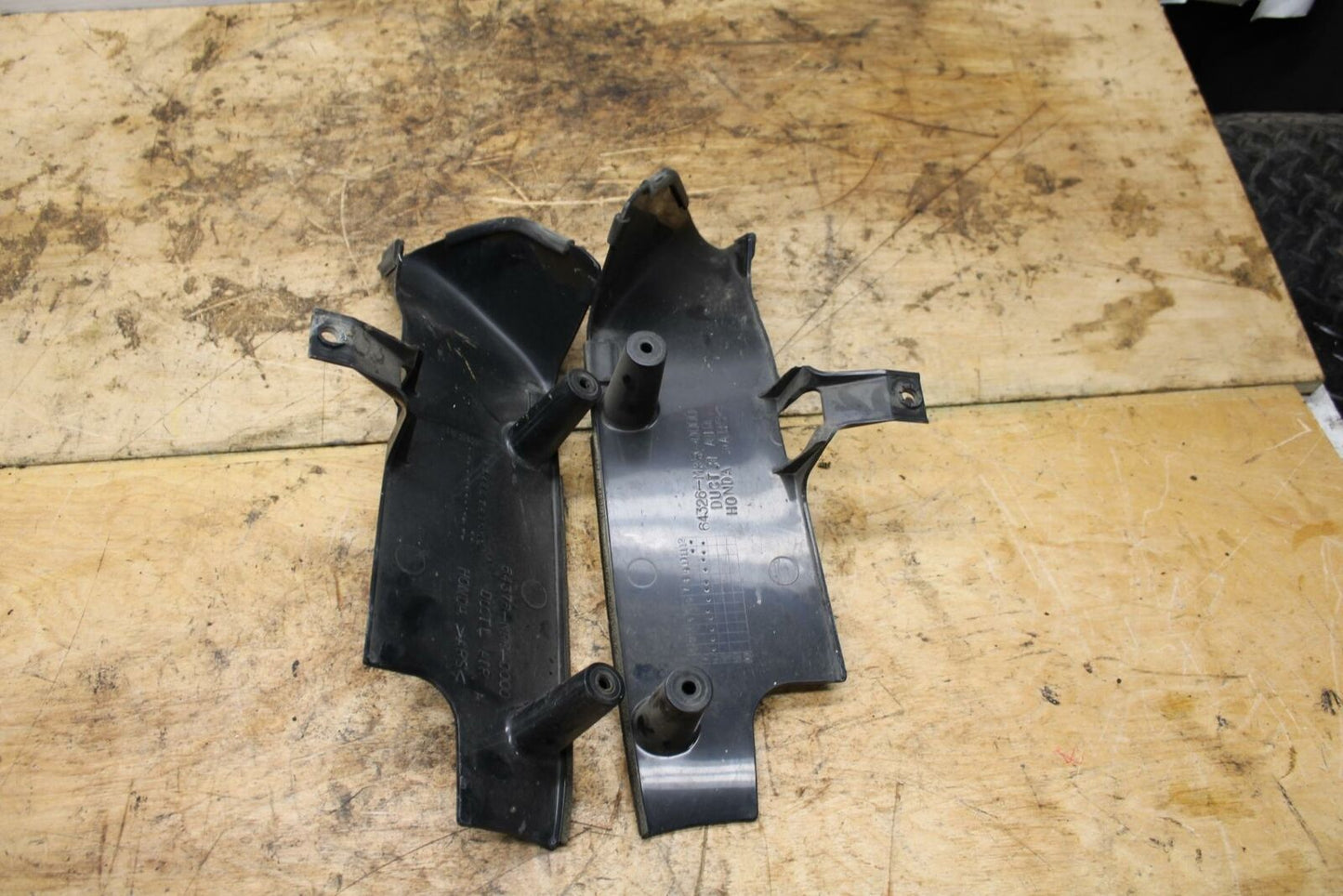 98-05 HONDA SUPER HAWK 1000 VTR1000F RIGHT LEFT FRONT DUCT COVERS PANELS BB341