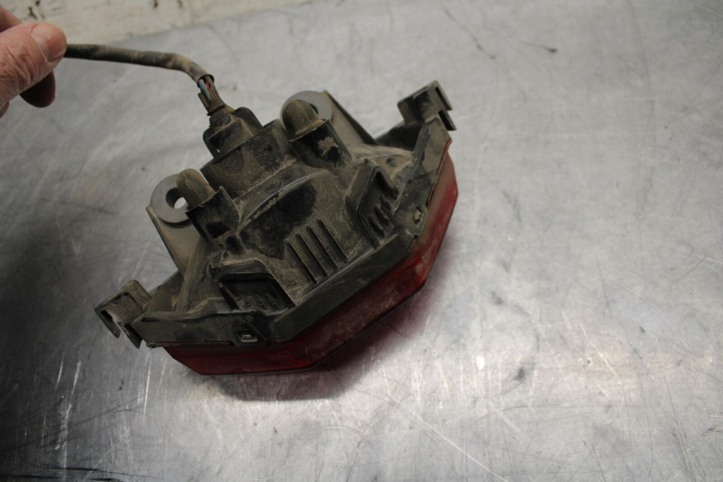 17 KAWASAKI VERSYS-X 300 REAR TAIL TAILLIGHT BACK BRAKE LIGHT BB504