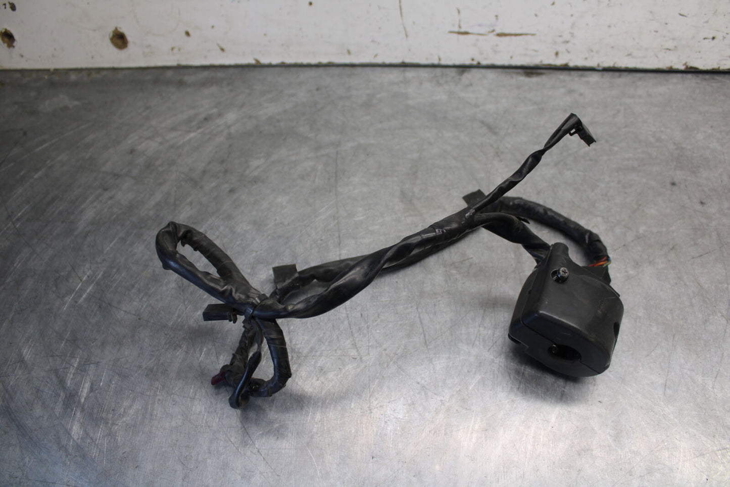 03-04 KAWASAKI NINJA ZX6RR LEFT CLIP ON HANDLE HORN SIGNALS SWITCHES BB684