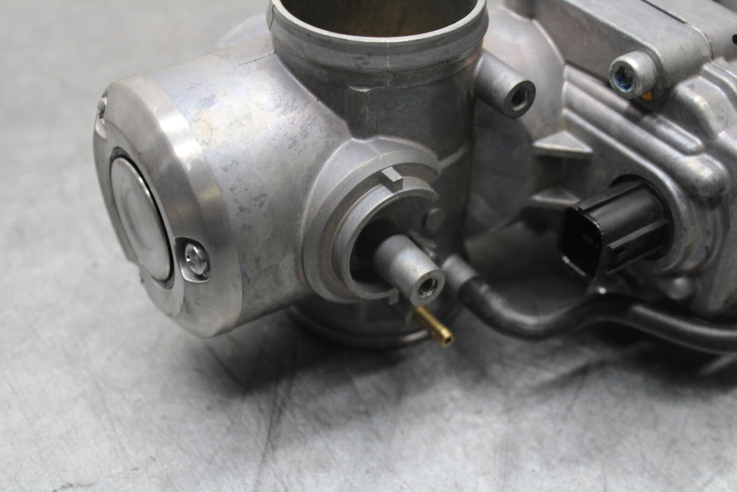 19-21 TRIUMPH SPEED TWIN 1200 THROTTLE BODIES BB653