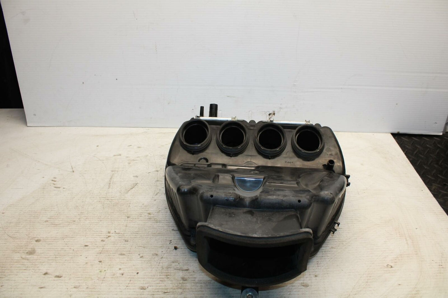 13-18 KAWASAKI NINJA ZX6R AIRBOX AIR INTAKE FILTER BOX 11010-0764 BB304