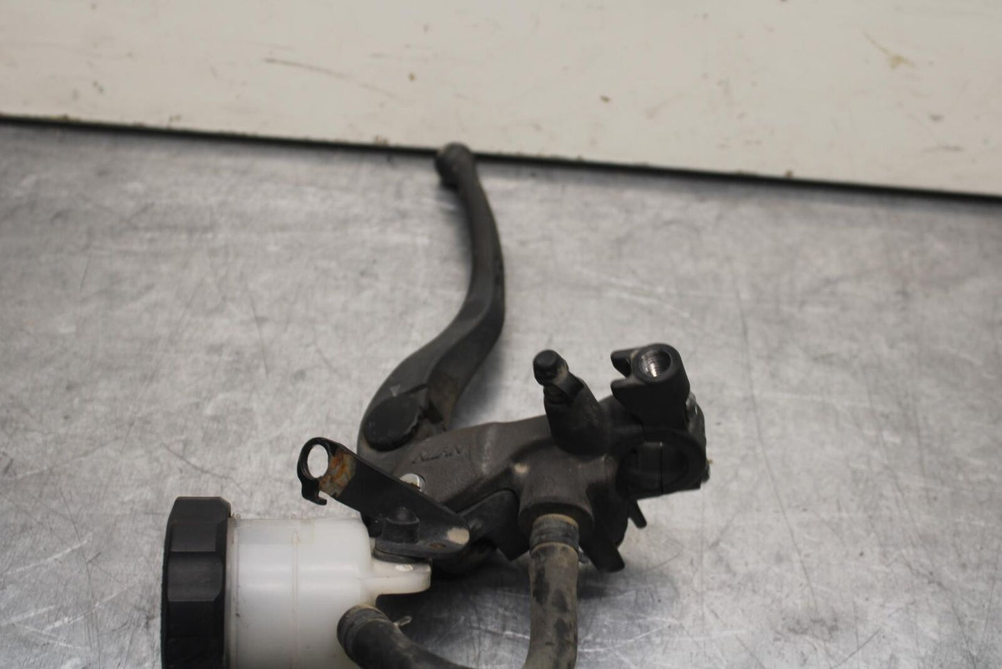 2016 BMW S1000R ABS FRONT BRAKE MASTER CYLINDER w/ LEVER BB604
