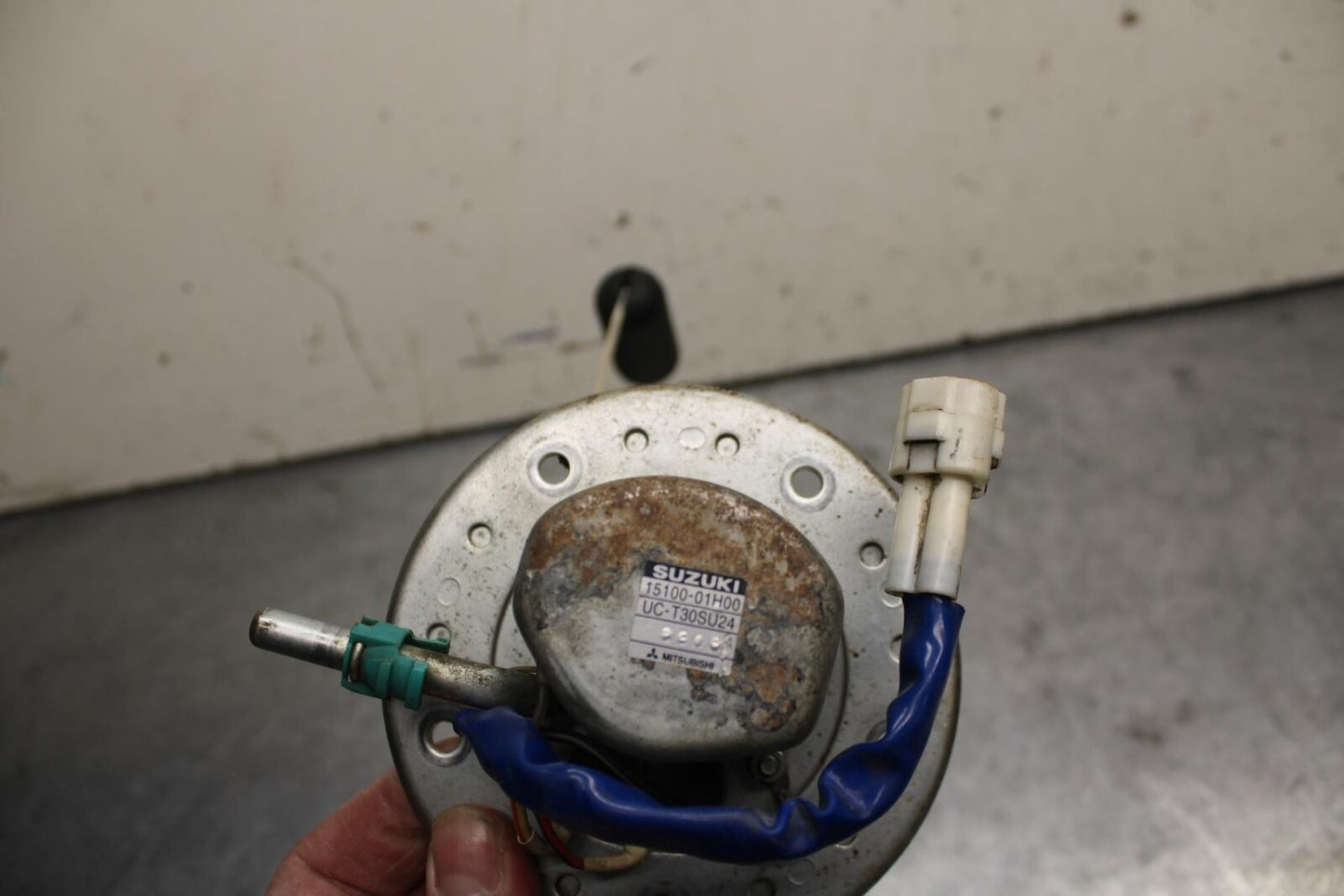 06-07 SUZUKI GSXR 600 750 FUEL PUMP GAS PETROL SENDER UNIT BB98