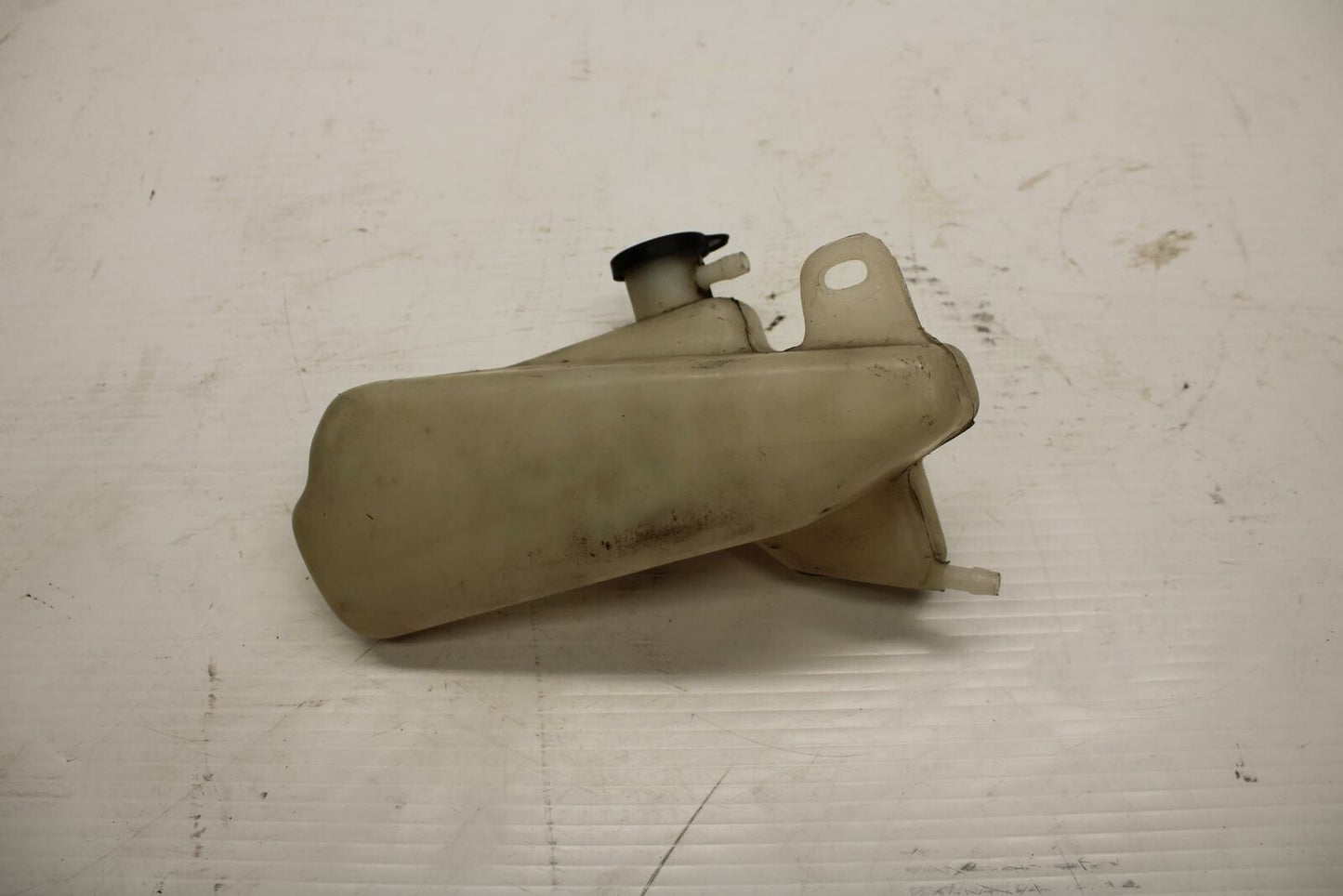 96 YAMAHA YZF750R COOLANT WATER TANK RESERVOIR BOTTLE BB237