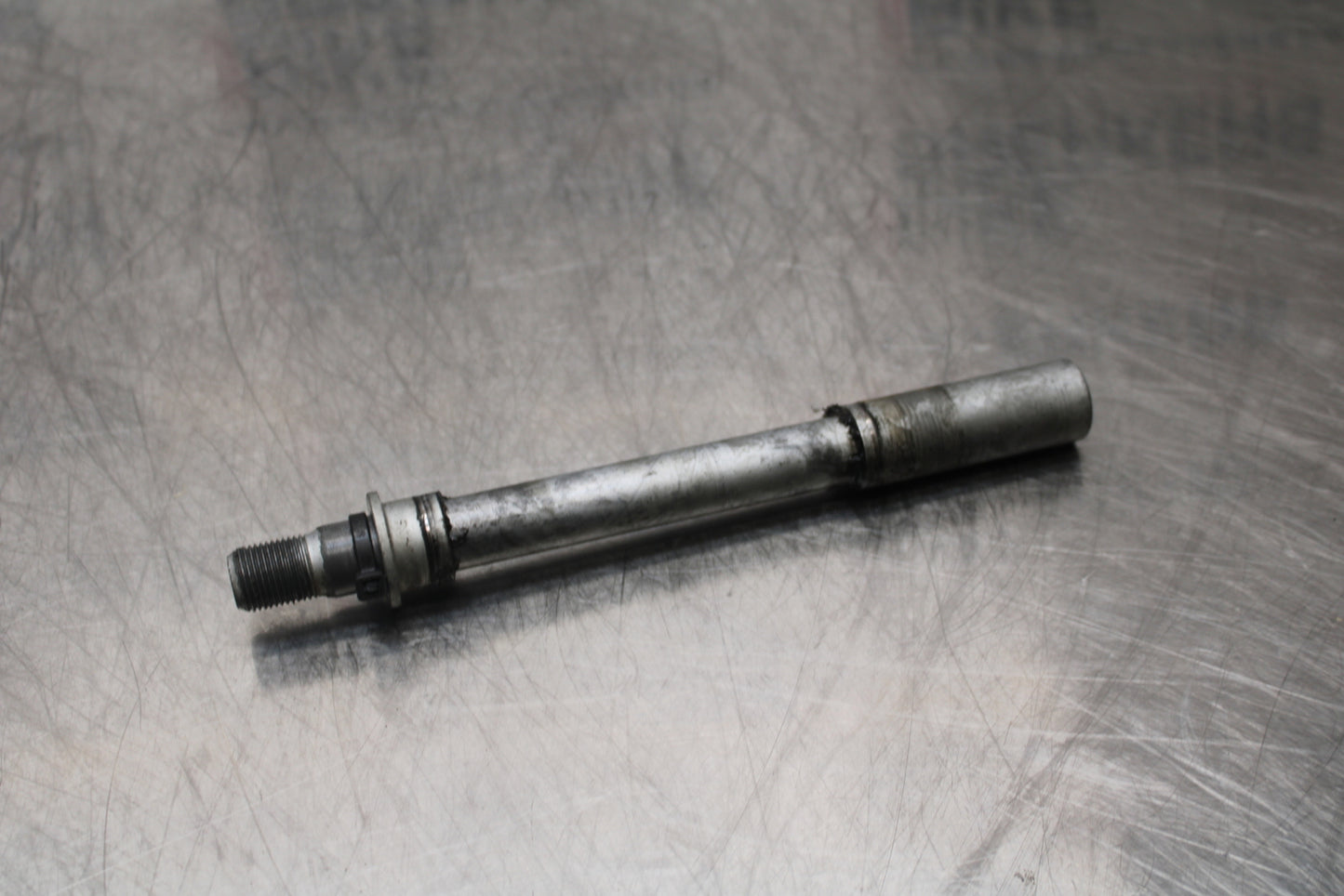 08 MOTO GUZZI BREVA 750 FRONT WHEEL RIM AXLE PIVOT BOLT BB154