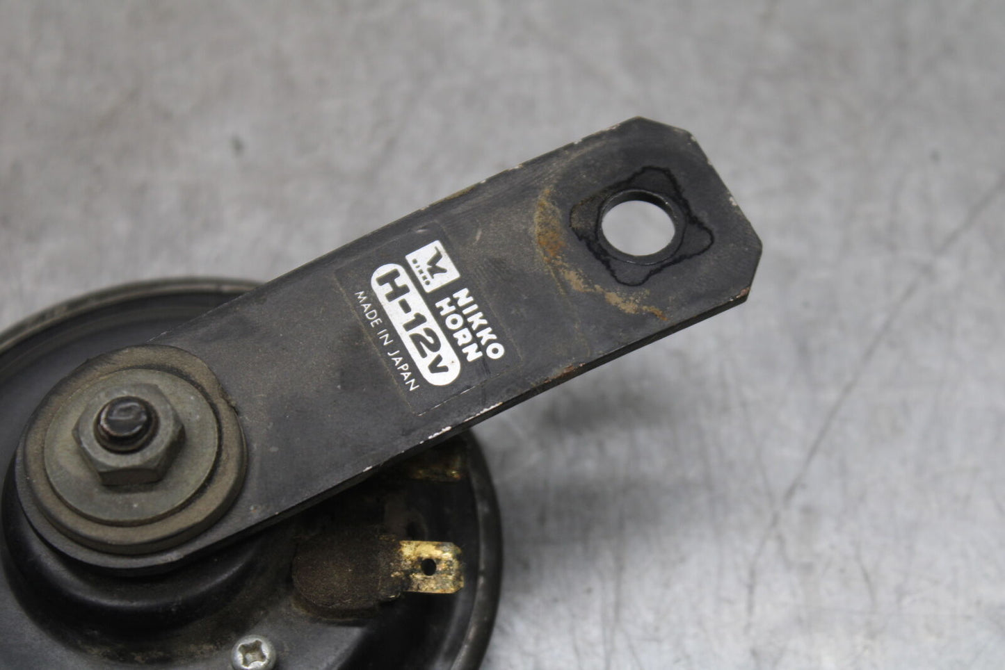 14-16 TRIUMPH AMERICA LT HORN SIGNAL BB720