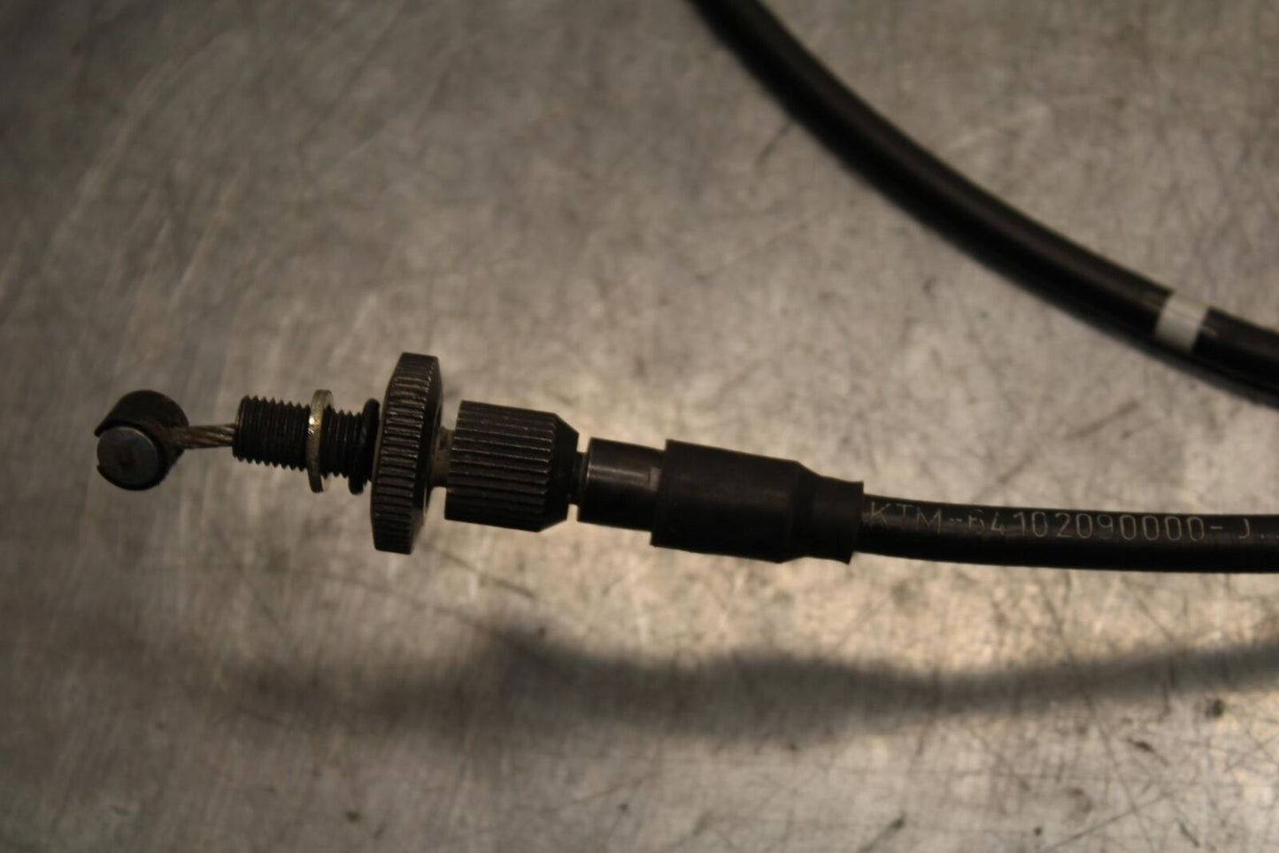 20-24 KTM 890 DUKE R CLUTCH CABLE LINE BB627