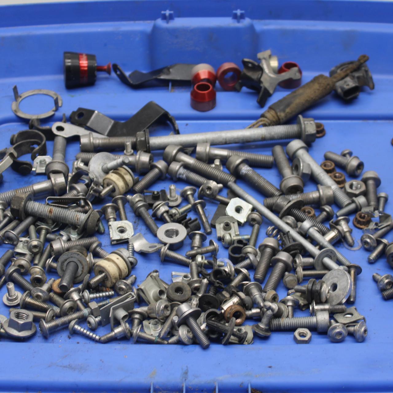 2016 BMW S1000R ABS MISCELLANEOUS BOLTS HARDWARE MOTOR SCREWS BB604
