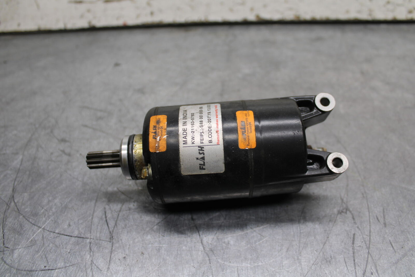 19-22 KAWASAKI Z400 ENGINE STARTING STARTER MOTOR -DC 12V BB738