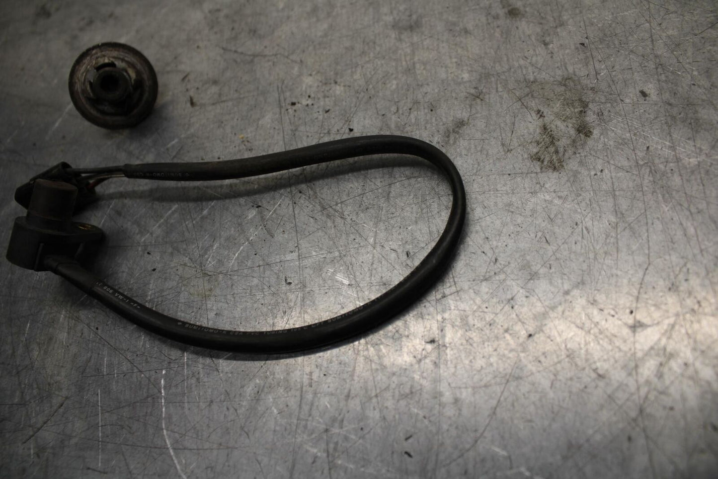 2002 Suzuki GSXR1000 SPEED SPEEDOMETER SENSOR 34990-35F00 BB73