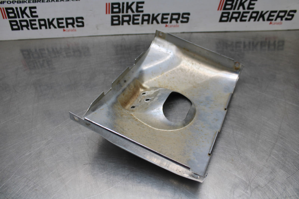 03 KAWASAKI VULCAN 1600 FRONT UPPER FAIRING NOSE WINDSHIELD COWL BB865