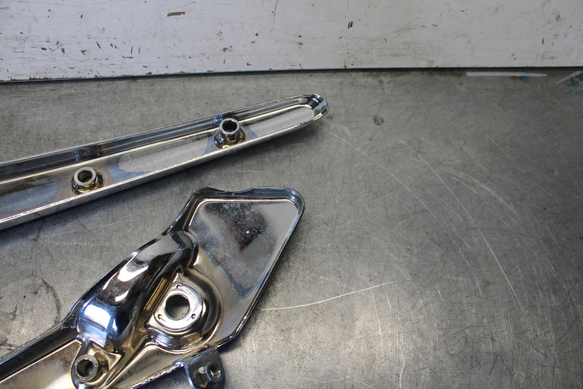 2008 Honda VTX1300C REAR BACK FENDER SUPPORT FRAME SUBFRAME bb673
