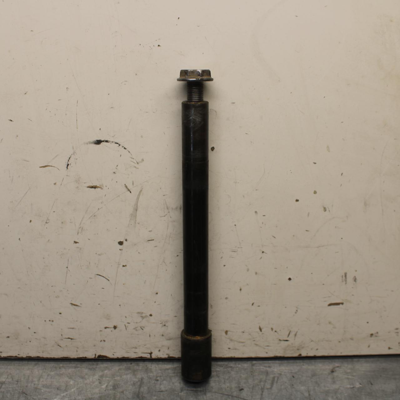 02-03 YAMAHA YZF R1 5PW FRONT WHEEL RIM AXLE PIVOT BOLT 2C0-25181-00-00 BB636