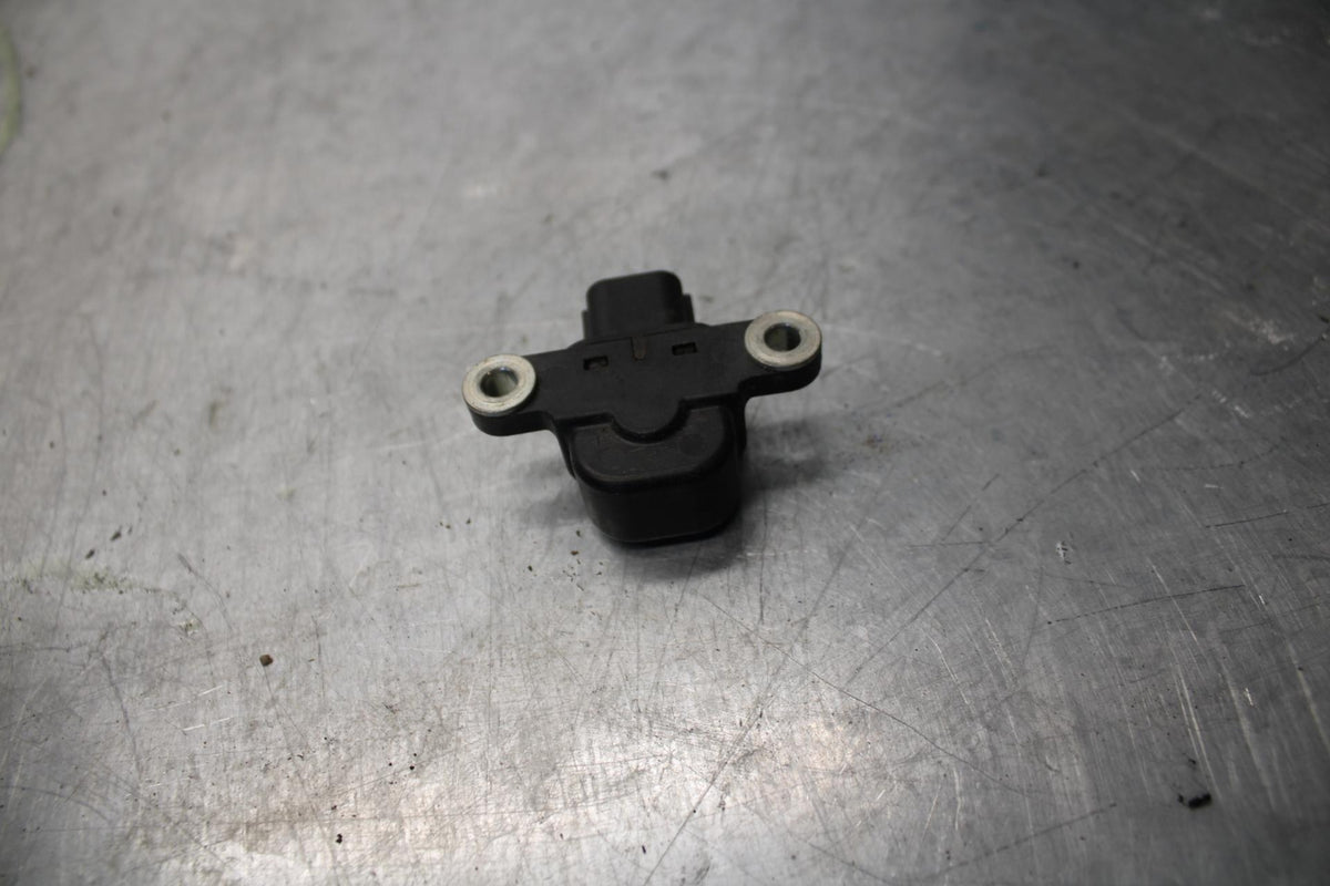 06-07 KAWASAKI NINJA ZX14R TIP OVER BANK ANGLE CRASH SENSOR SWITCH bb433