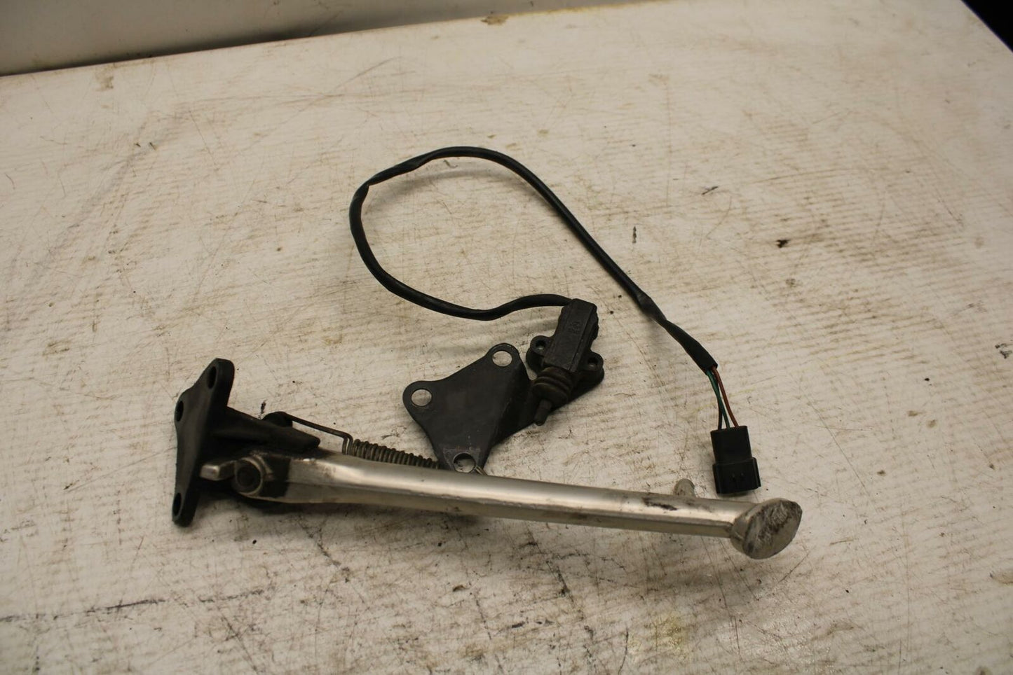 08-11 TRIUMPH SPEED TRIPLE KICKSTAND SIDE KICK STAND BB366