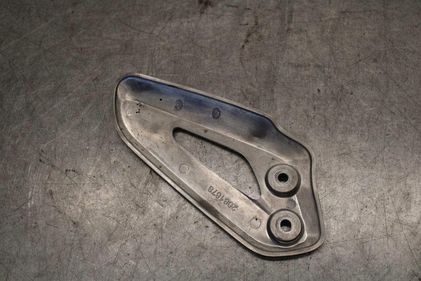 19-21 TRIUMPH SPEED TWIN 1200 LEFT REARSET REAR SET HEEL GUARD COVER BB653