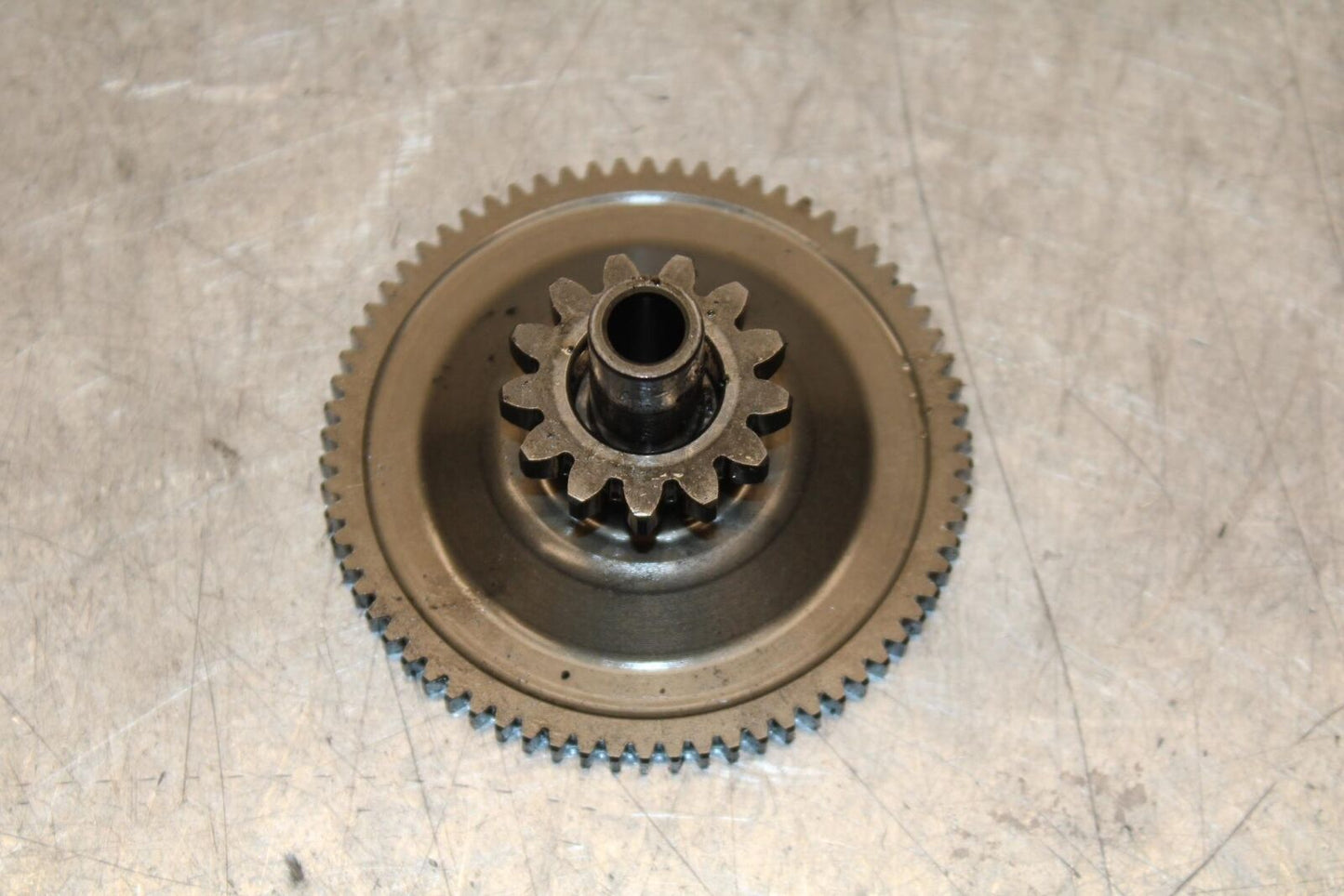 2001 Suzuki GSXR750 ENGINE MOTOR IDLER IDLING GEAR 12611-35F00 12612-35F00 BB553