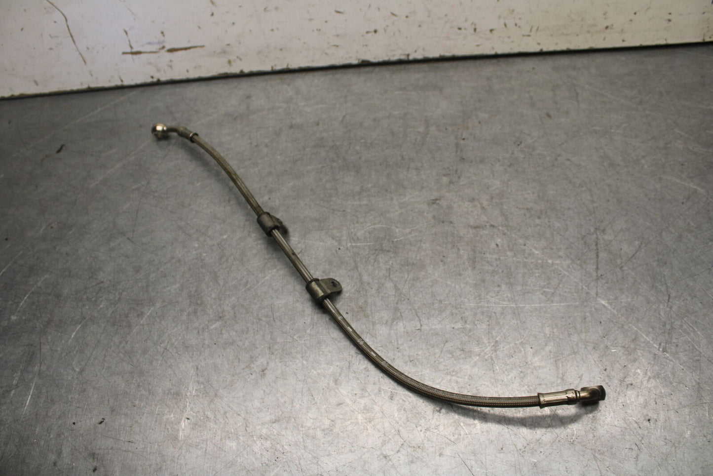 09-11 TRIUMPH DAYTONA 675 REAR BACK BRAKE HOSE FLUID LINE BB652