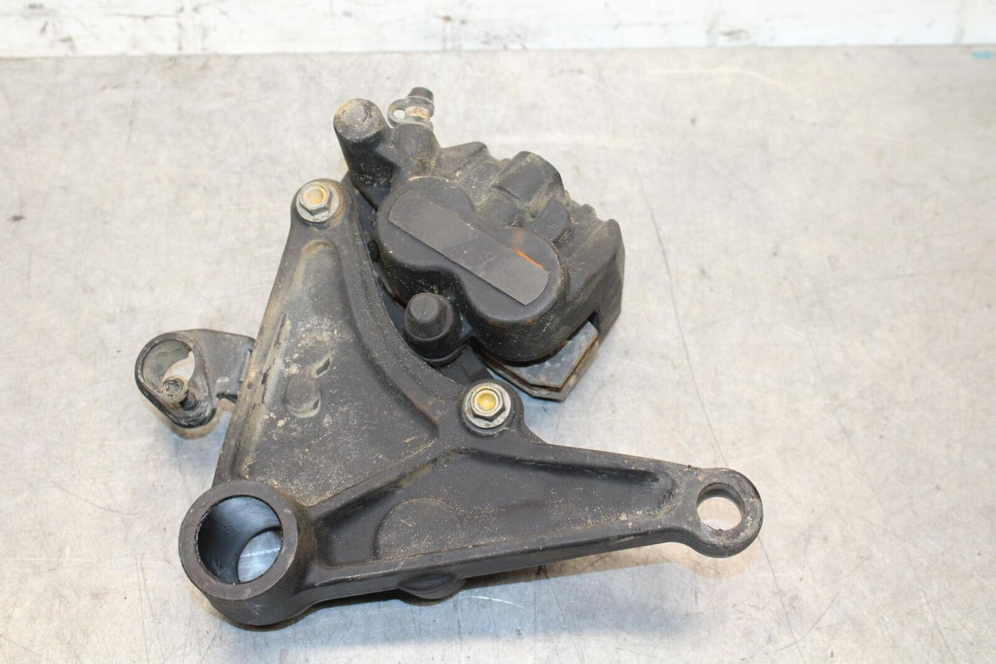 16-17 MOTO GUZZI V7 II REAR BACK BRAKE CALIPER W MOUNT BRACKET BB57