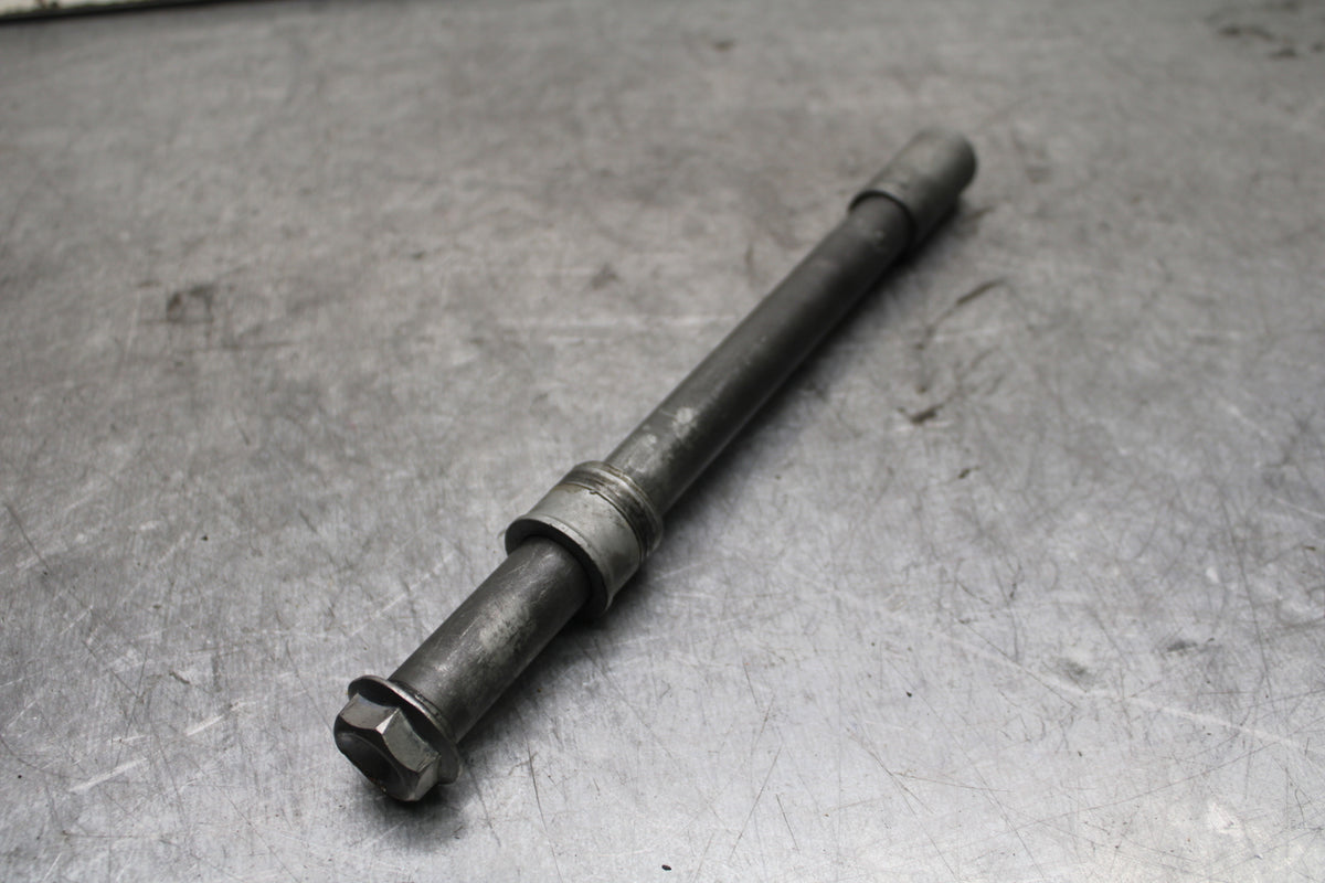 10-13 HONDA SHADOW RS 750 VT750RS FRONT WHEEL RIM AXLE PIVOT BOLT BB718