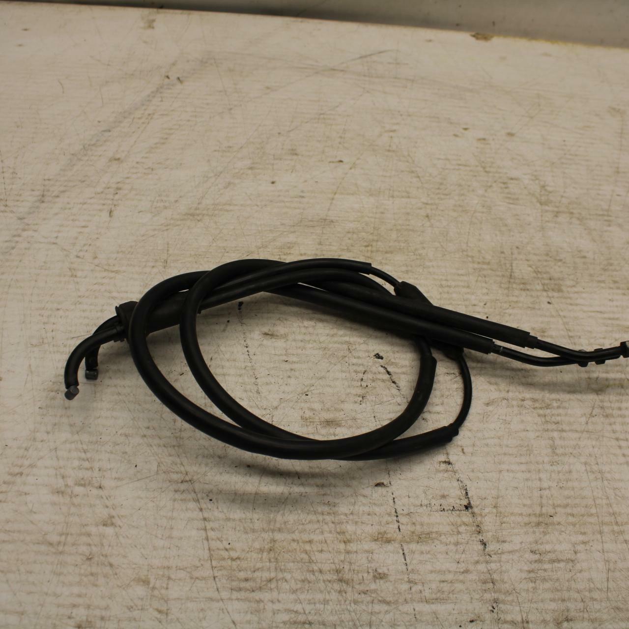 08-11 TRIUMPH SPEED TRIPLE THROTTLE CABLES LINES BB366