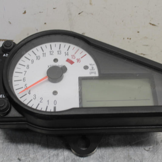 01-03 SUZUKI GSXR600 SPEEDO TACH GAUGES DISPLAY SPEEDOMETER TACHOMETER BB639