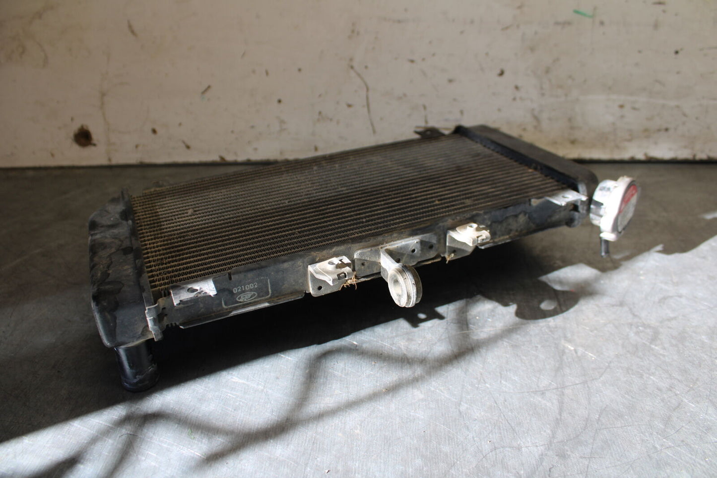 19-22 KAWASAKI Z400 ENGINE RADIATOR MOTOR COOLER COOLING RADIATER BB708