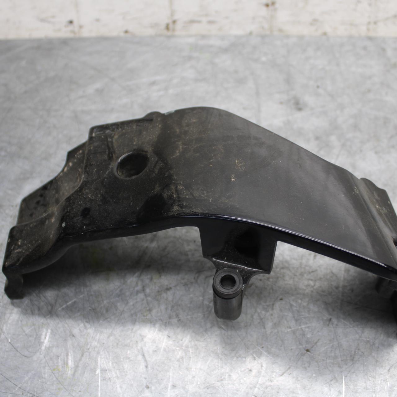 2007 Suzuki Boulevard M50 ENGINE SPROCKET PULLY SHAFT COVER BB537