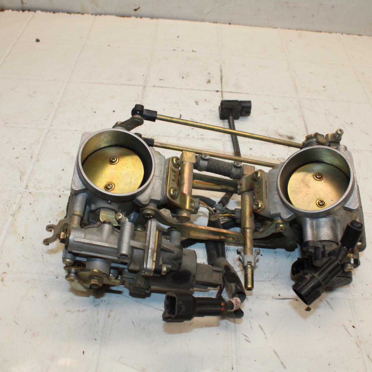 03-05 SUZUKI SV1000 MAIN FUEL INJECTORS / THROTTLE BODIES BB405