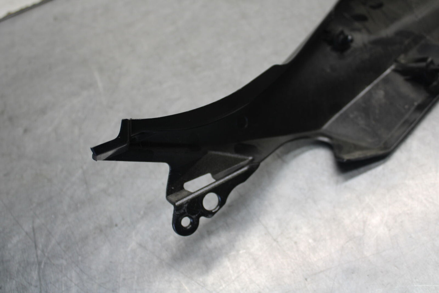 18-23 KAWASAKI NINJA 400 RIGHT REAR BACK TAIL FAIRING COWL SHROUD BB679