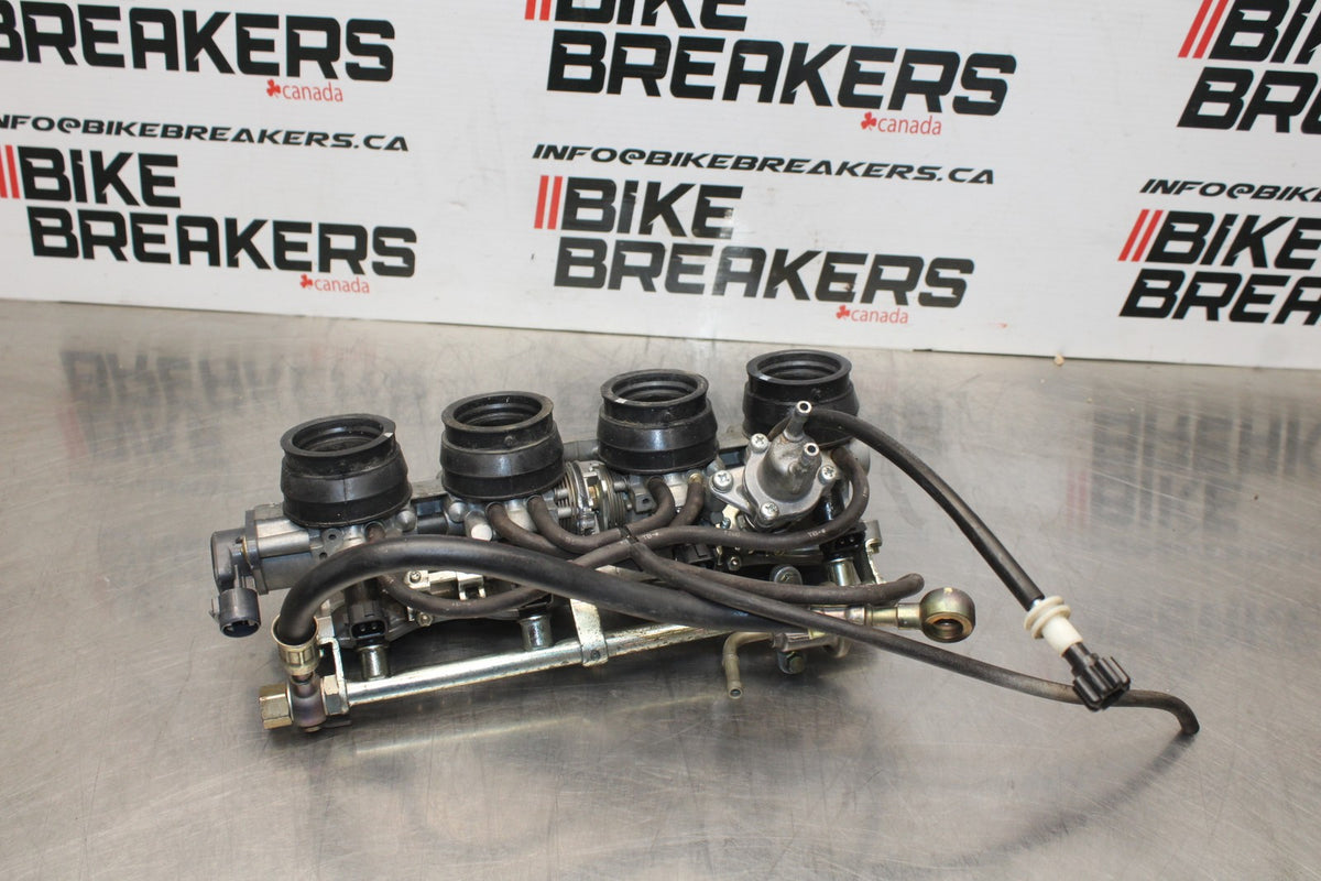 01-06 HONDA CBR600F4I MAIN FUEL INJECTORS / THROTTLE BODIES BB778