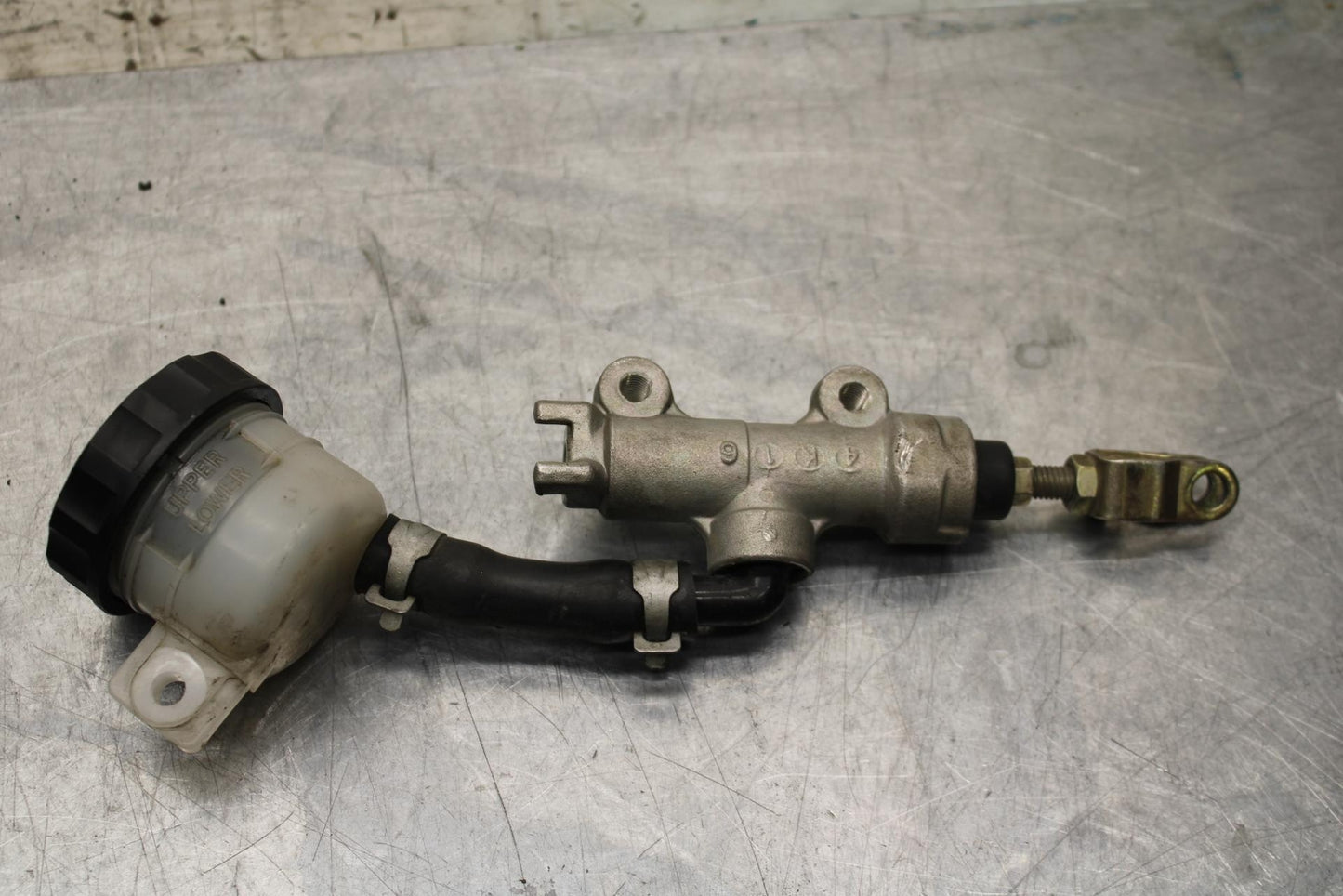 2005 Kawasaki Vulcan 1600 VN1600A REAR BACK BRAKE MASTER CYLINDER BB574