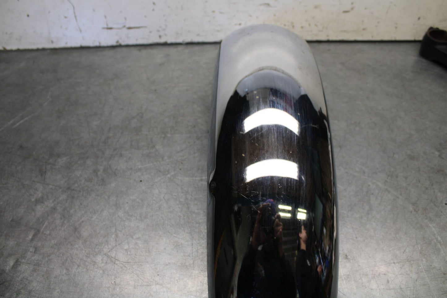85-86 SUZUKI MADURA 1200 FRONT WHEEL FENDER BB691