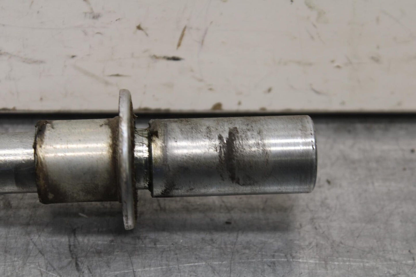 2013 Suzuki Boulevard C50T FRONT WHEEL RIM AXLE PIVOT BOLT BB625
