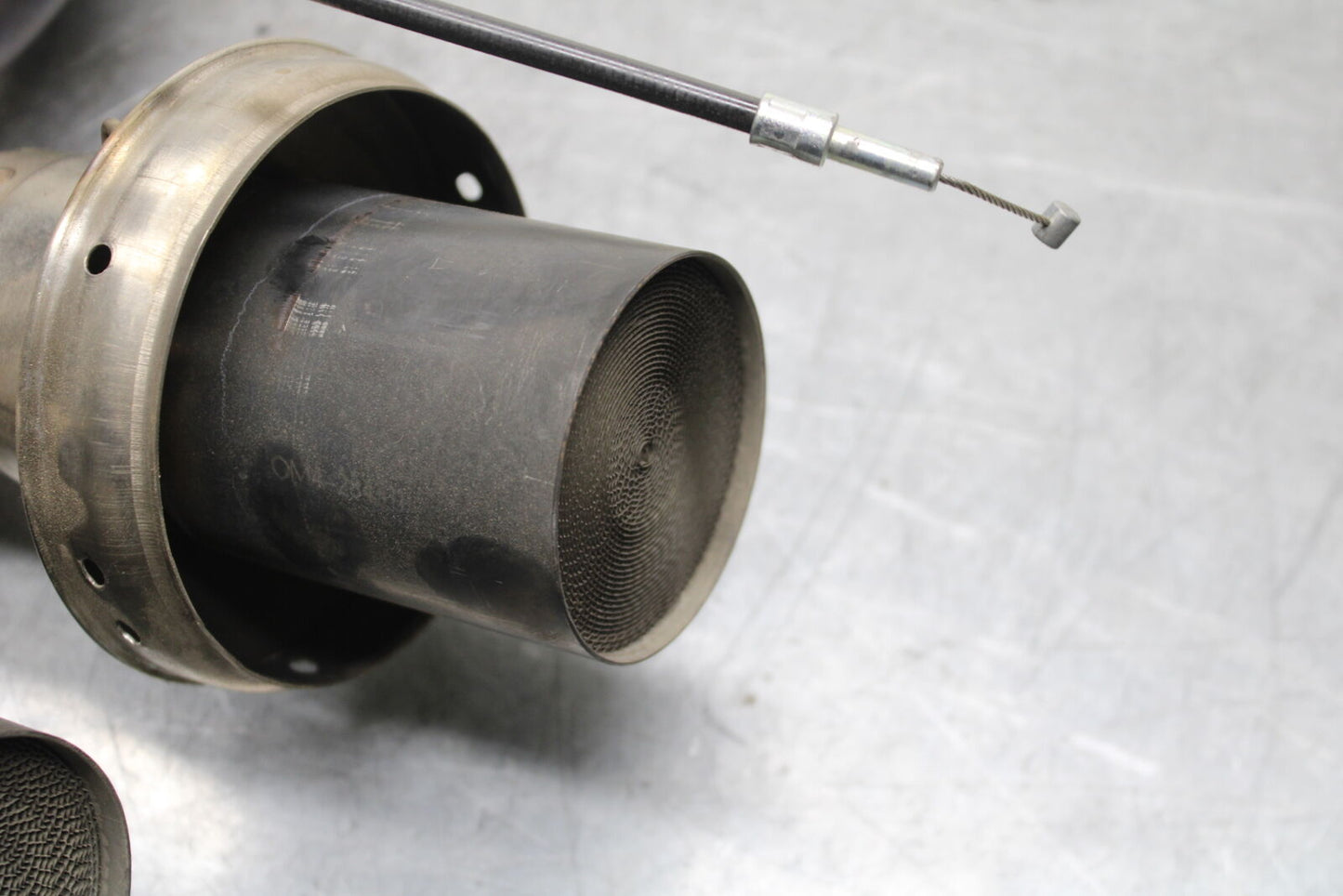 09-11 DUCATI STREETFIGHTER 1098 FULL EXHAUST SYSTEM HEADERS PIPE MUFFLER BB705