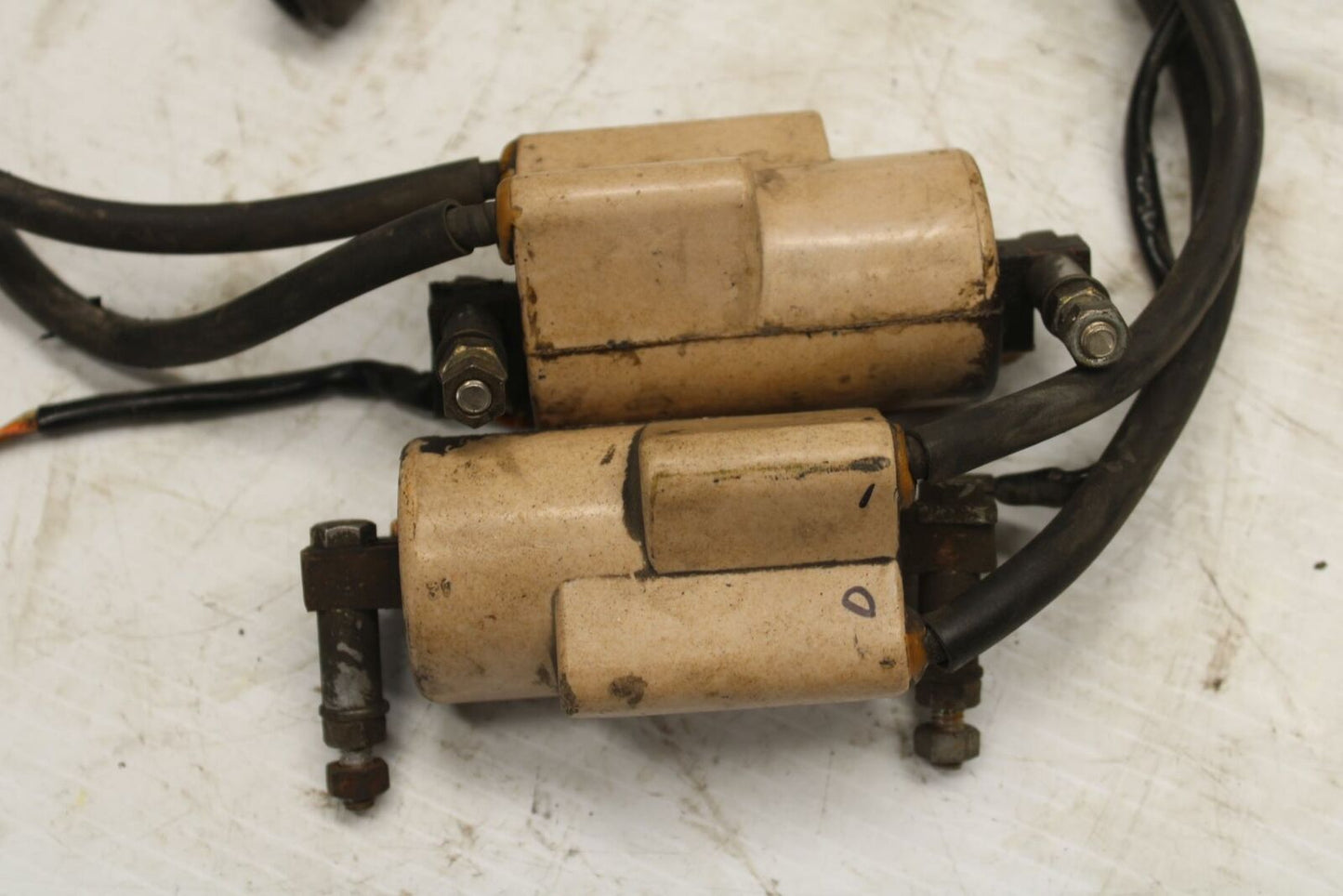 77-79 SUZUKI GS750 IGNITION COILS COIL SPARK PLUG CAPS BB258