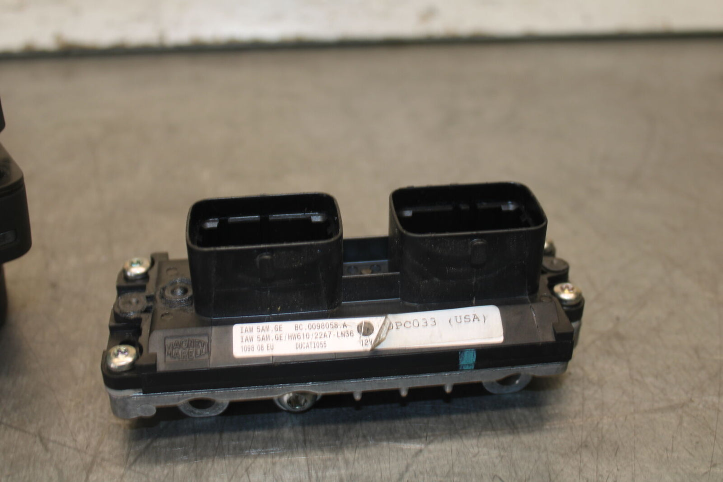 12-13 DUCATI STREETFIGHTER 848 ECU COMPUTER CONTROLLER UNIT BLACK BOX ECM BB705