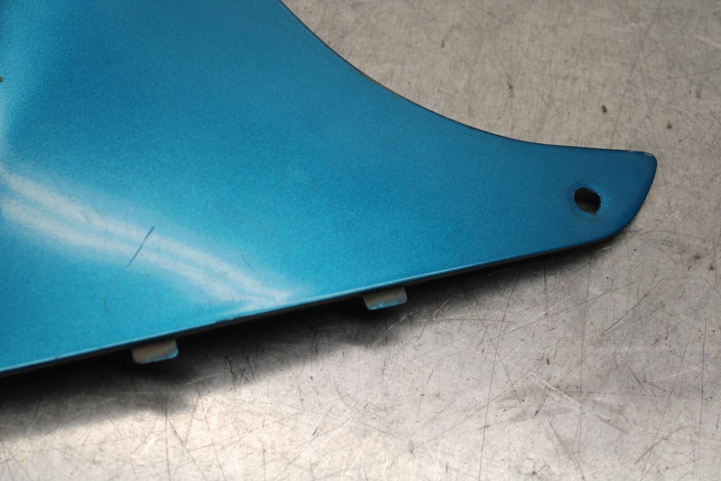 1995 Suzuki RF600R LEFT LOWER BOTTOM BELLY SIDE FAIRING COWL BB615
