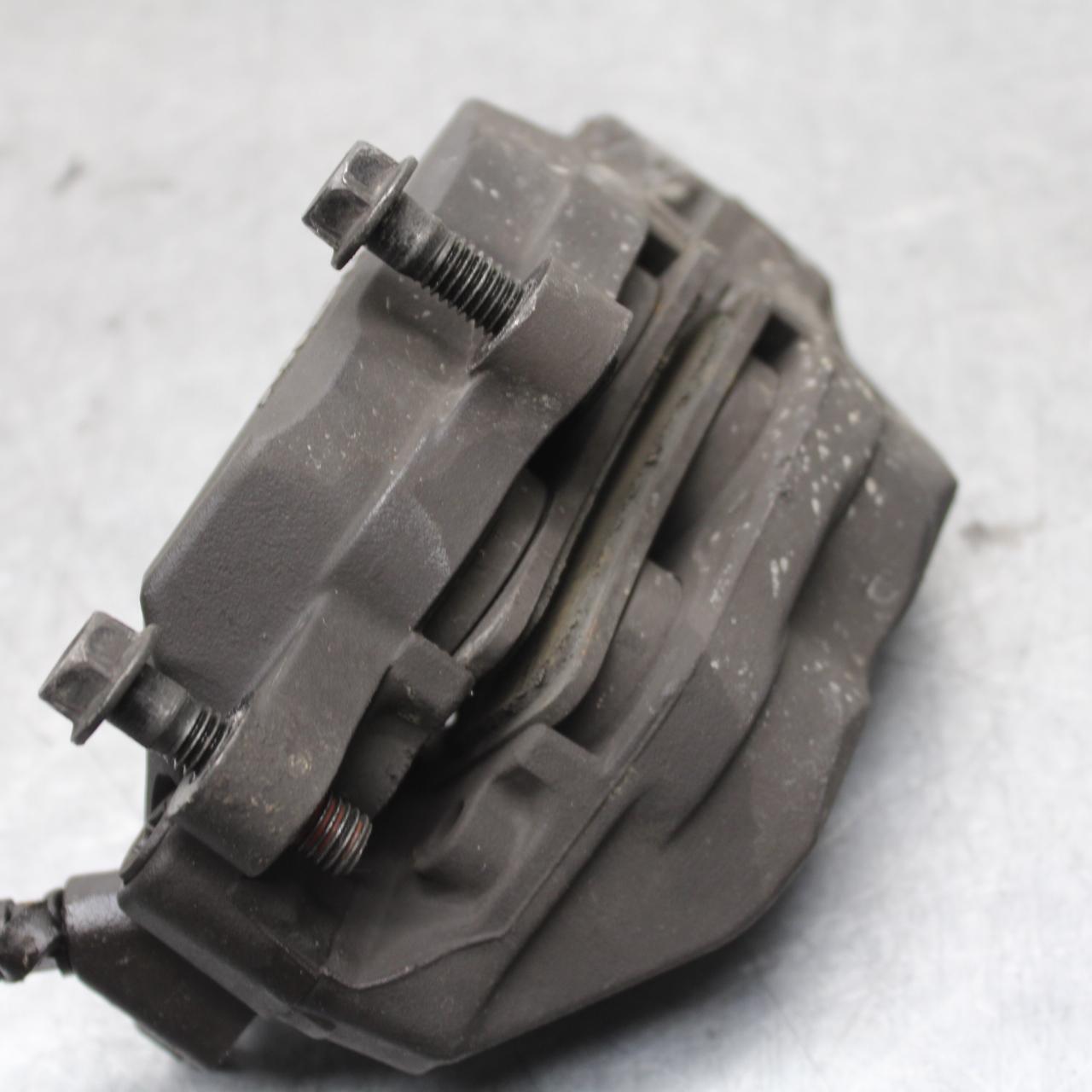 01-06 HONDA CBR600F4I RIGHT LEFT FRONT BRAKE CALIPER SET PAIR CALIPERS BB644