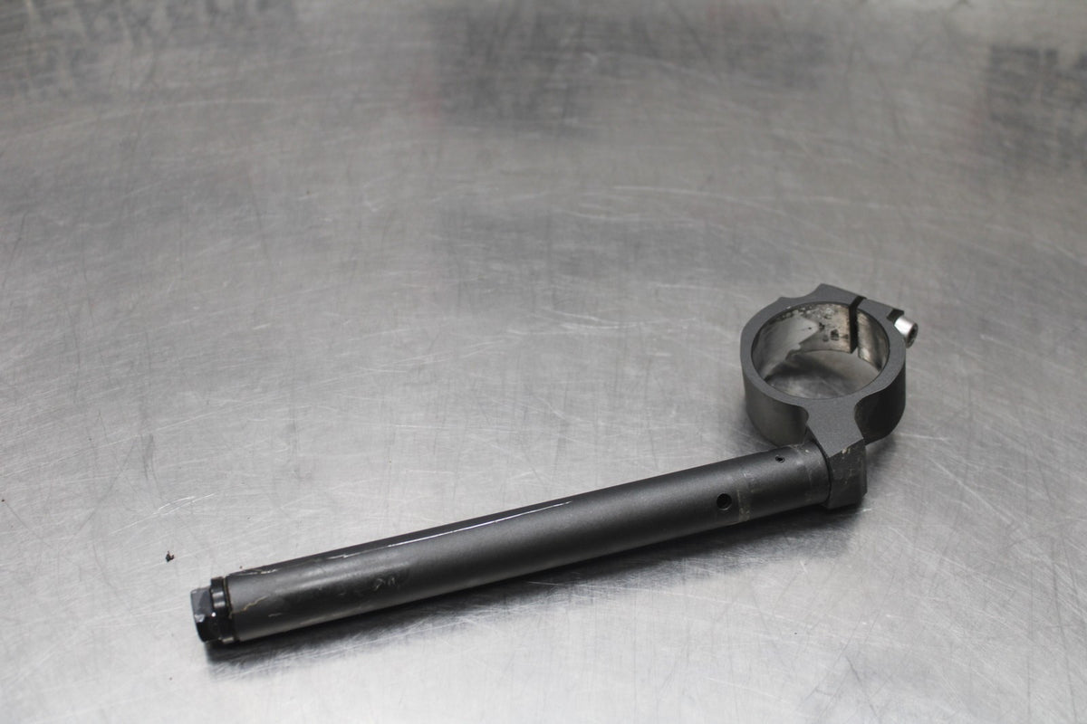 24-25 KAWASAKI NINJA ZX6R LEFT CLIP ON HANDLEBAR BB939